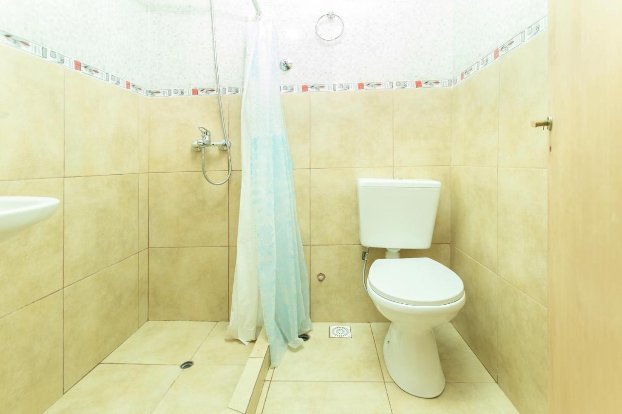 Hostel Luna Country 厄尔查尔坦 外观 照片